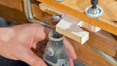 Produktbild von Schleifband 13 mm, Körnung 60, mit Schleifdorn