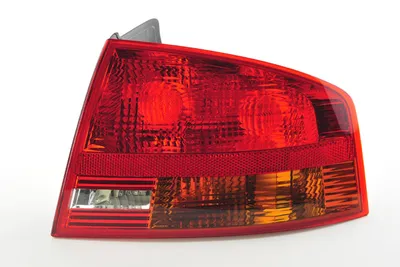 Obrázok produktu pre Johns, kombinované zadné svetlo pasuje do Audi A4 (8E) 11/04-06/08 mimo pravej strany spolujazdca