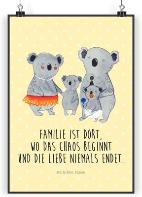 Produktbild von Mr. & Mrs. Panda Bild Koala Familie DIN A4 - Gelb Pastell - Geschenk, Papa, Plakat, Wandbild, Kinder, Deko, Muttertag, wanddeko, kunstdruck poster, Family, Koalas