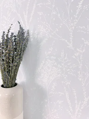 Produktbild von NEWROOM Tapete Lila Vliestapete Äste - Ästetapete Floral Flieder Rose Blätter Blumen Blumentapete Romantisch Rosentapete