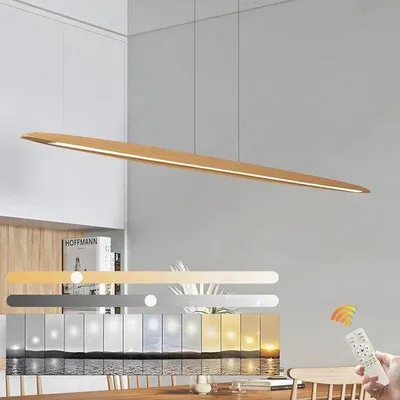 Zdjęcie produktu dla Regulowana lampa wisząca LED z drewnianym abażurem, idealna do jadalni i salonu - nowoczesny design, możliwość regulacji wysokości i sterowania za pomocą pilota