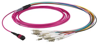 Imagen del producto de Cable de conexión tipo MTP-F/LC de 12 fibras, OM4, sin halógenos (LSZH), color erika-violeta, 1 metro. Fabricante: EFB Elektronik (MTPF12LCOM4-1)