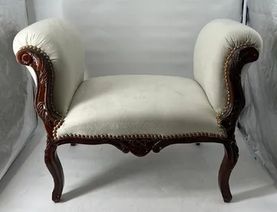 Produktbild von Casa Padrino Barock Schemel Grau / Dunkelbraun - Handgefertigter Antik Stil Hocker - Barockstil Hocker - Wohnzimmer Möbel im Barockstil - Barockstil Möbel - Barock Möbel - Barock Einrichtung