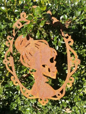 Productafbeelding van Edelrost Halloween decoratie: hanger met een vrouwenhoofd