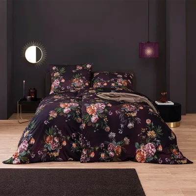 Produktbild von Estella Bettwäsche-Garnitur Luxury Grazia Farbe pflaume Größe 155x220 + 80x80cm