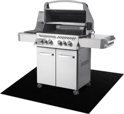Produktbild von TRIUMPH 990 Grillschutzmatte für Terrasse, draussen – Schwarz Schwarz 80x200 cm