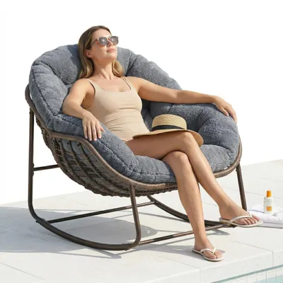 Produktbild von LVHOM Schaukelsessel Garten mit gepolstertem Kissen, Rattanstuhl mit Stahlrahmen, Schaukelstuhl Outdoor Loungesessel, Sessel für Balkon, Grau