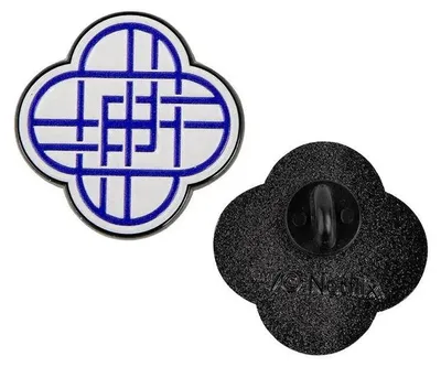 Produktbild von Offizieller KPop Demon Hunters Huntrix Logo-Anstecker
