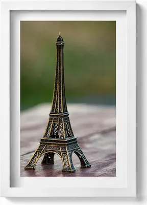 Produktbild von Eiffelturm-Souvenir– Wandbild mit Rahmen – Gerahmtes Bild  – Wanddekoration – 20x30 cm – Weiß
