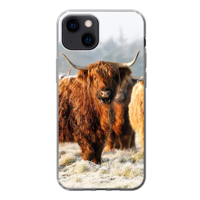 Produktbild von MuchoWow® Handyhülle Schutzhülle Hülle für iPhone 13 mini Schottische Highlander - Schnee - Wald Silikon Softcase Handy Hülle - Softcase