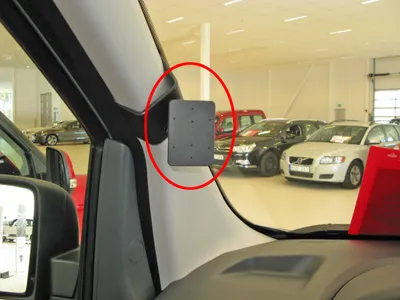 Produktbild von Brodit ProClip Fahrzeughalter 804998 - Linksbefestigung - Fiat Scudo 07-16, Peugeot Expert 07-16, Toyota ProAce 13-16 und weitere