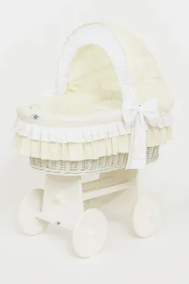 Image de Lit pour bébé MY SWEET BABY en fibre naturelle Blanc avec panier mobile et matelas PREMIUM