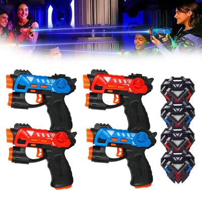 Zdjęcie produktu dla Zestaw pistoletów do laser tag, podczerwień, mini, z odznakami, zestaw 4 sztuki, dla 4 graczy, do użytku w pomieszczeniach i na zewnątrz, idealny do zabaw grupowych, zabawka dla dzieci w wieku 4, 5, 6, 7 lat, dla chłopców i dziewczynek