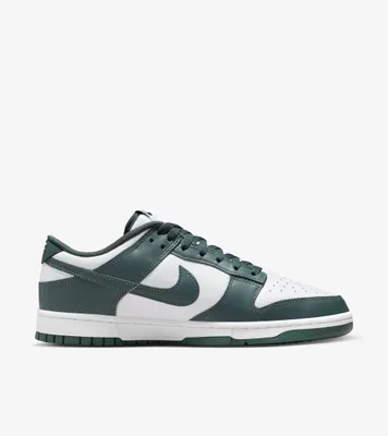 Produktbild von Nike Sneakers DV0833-111 in Green color size 40.5