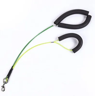 Produktbild von Famanu Pflegearm für Hunde mit Klemme und verstellbarem Halter - faltbar