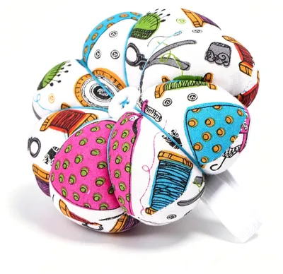 Nadelkissen doppelseitig mit Armband, Pompom, 11 cm
