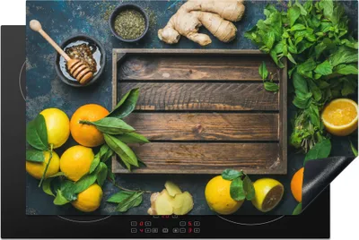 Produktbild von KitchenYeah© Herdabdeckplatte Obstkiste - Zitrone , 81x52cm, Küche Deko, Glaskeramikkochfeld Herdabdeckung, Abdeckplatte fùr Kochfeld