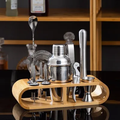 Produktbild von 12-teiliges Cocktail Set – Edelstahl Cocktail Shaker Bar Set mit Holzständer, Messbecher, Bar Löffel, 550ml Shaker für Zuhause oder Bar