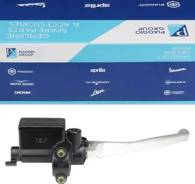 Zdjęcie produktu dla Oryginalna prawa pompa hamulcowa Piaggio do Vespa ET2 ET4 50 150 - numer części zamiennej 56008R
