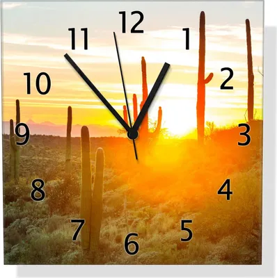Produktbild von Wallario Design Wanduhr Sonnenaufgang in der Wüste aus Echtglas, Größe 30 x 30 cm