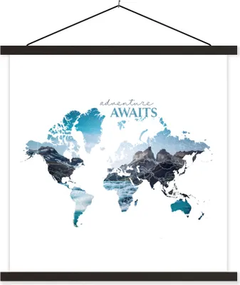 Produktbild von MuchoWow® Textilposter Weltkarte - Sprichwörter - Abenteuer 60x60 cm mit schwarzem Rahmen - Posteraufhänger