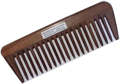 Zdjęcie produktu dla Grzebień drewniany z drewna różanego, antystatyczny, przeznaczony do gęstych, kręconych i falujących włosów, ręcznie wykonany, 1 sztuka