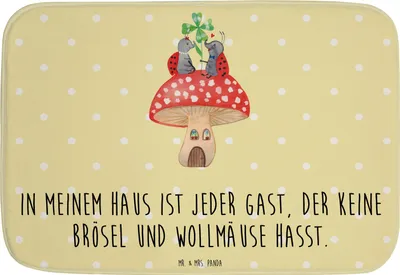Produktbild von Mr. & Mrs. Panda Badematte Marienkäfer Fliegenpilz - Gelb Pastell - Geschenk, Fleigenpilzhaus, Badvorleger, Teppich Bad, fußmatte, Wohnung, Gute Laune, Badteppich, Haus