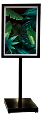 Produktbild von Plakatständer aus Eisen als Kundenstopper und Präsentationsständer für Poster, eckiger Fuß, Größe 64x89 cm, Schwarz