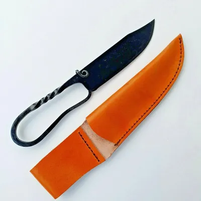 Imagen del producto de Cuchillo de cocina medieval hecho a mano, con funda de cuero
