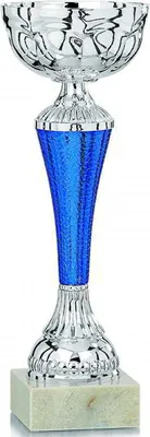 Produktbild von silbener Pokal mit blauen Pokalfuß Pokalgröße - 22 cm