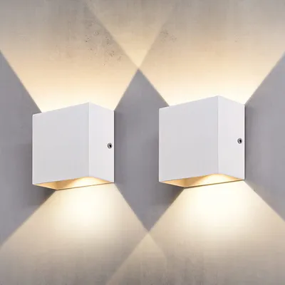 Produktbild von 2 Stück LED Wandleuchte Innen, Wandlampe Auf und ab Warmweiß Lichtstrahl 2700-3000K, Wandbeleuchtung 6W, Weiß