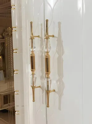 Produktbild von Schlafzimmer Set Bett 2x Nachttische Kleiderschrank Luxus neu 4tlg