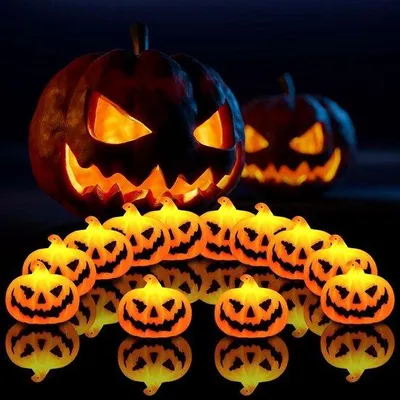 Obrázek produktu pro Podzimní LED světelné řetězy s 12 žárovkami, halloweenskými a dekorativními prvky.