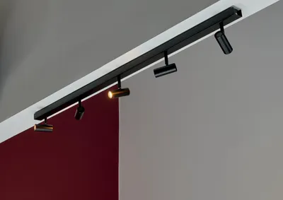 Immagine prodotto di OMARI 5 guide LED nero