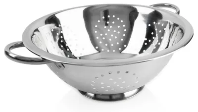 Produktbild von Vilde | Küchensieb Edelstahl 28 cm - Nudelsieb mit Griffen - Seiher mit Fuß