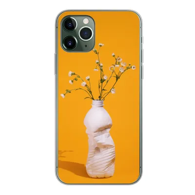Produktbild von MuchoWow® Handyhülle Schutzhülle Hülle für iPhone 11 Pro Flasche - Blumenstrauß - Gelb Silikon Softcase Handy Hülle - Handy
