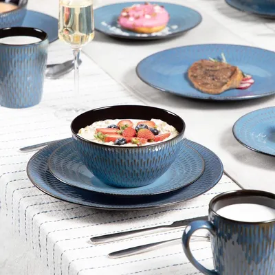 Image de Service de table pour 8 personnes, comprenant 32 pièces. Ensemble de vaisselle pour repas