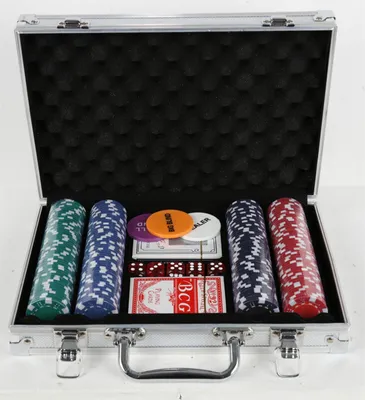 Produktbild von 6x Pokerkoffer mit 200 Chips je Koffer Aluminium Koffer Pokerset Casino Spiel Chips Set für Pokerabend Turnier Verein