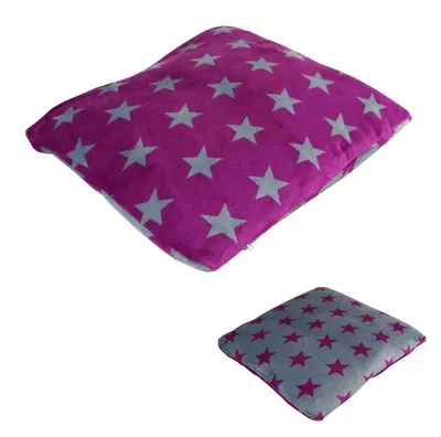 Produktbild von Kuschelweiches Dekokissen mit Sternmotiv und Wendeoptik aus Mikrofaser