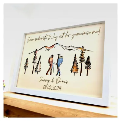 Produktbild von Personalisierte Geldgeschenk Hochzeit aus Holz Wanderer - Dekoratives Hochzeitsgeschenk für das Brautpaar oder als Geburtstagsgeschenk für eine Freundin - Wählen Sie Text und Hochzeitsdatum - Bilderrahmen optional