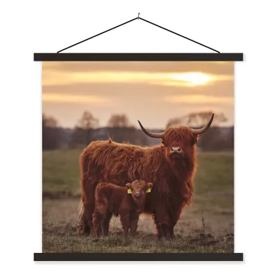 Produktbild von MuchoWow® Textilposter Schottische Highlander - Tiere - Landschaft - Sonnenuntergang - Kuh 90x90 cm mit schwarzem Rahmen - Magnetisches