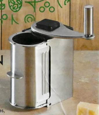 Produktbild von KitchenCraft Italian Collection Parmesanreibe aus Edelstahl Käsereibe