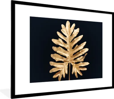Produktbild von MuchoWow® Gerahmtes Poster Blätter - Herbst - Gold - Schwarz - Natur - Luxus 80x60 cm - Poster mit Schwarzem Bilderrahmen Wandposter Rahmen Foto Bilder - Schlafzimmer-Dekorationen - Fotoposter