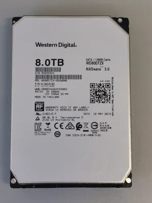 Zdjęcie produktu dla Western Digital Red, 8 TB, 5400 RPM, 128 MB, 3.5", Serial ATA III