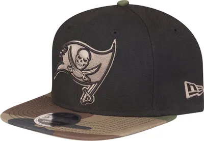 Zdjęcie produktu dla Czapka z daszkiem New Era 9Fifty Snapback Cap - Tampa Bay Buccaneers wood camo