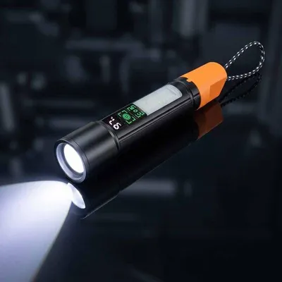 Produktbild von Akku Taschenlampe "Hook"