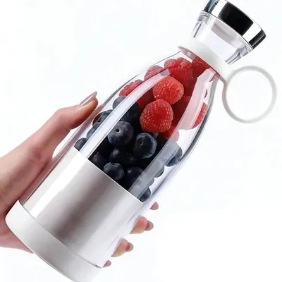 Produktbild von Tragbarer Mixer,Entsafterbecher mit 4 Klingen,geeignet für Saft,Milchshakes und Smoothies,350-ml Mini-Mixer,120-mAh-Akku,geeignet für Zuhause