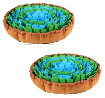 Produktbild von 1 Schnüffelmatte für Hunde aus hochwertigem Filz – strapazierfähig, reißfest und tierfreundlich. Mit 48 cm Durchmesser bietet sie ausreichend Platz zum Verstecken von Leckerlis und Spielzeugen, um den natürlichen Geruchssinn Ihres Hundes spielerisch zu fördern. Ideal für Indoor-Beschäftigung an regnerischen Tagen oder als Outdoor-Spielzeug im Garten – kompakt, robust und für alle Hundegrößen geeignet.