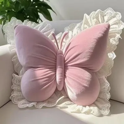Produktbild von Minicee Schmetterling Dekokissen mit Spitze Samt Rosa 45×40 cm