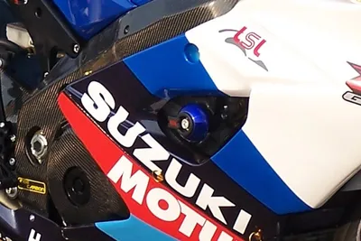 Produktbild von Montagekit LSL Crash Pad® silber für Suzuki GSX-R 1000 ccm Bj. 2005 - 2006
